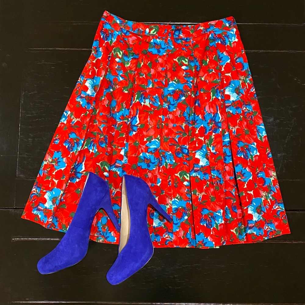 EUC Floral Pleated Skirt From Talbots